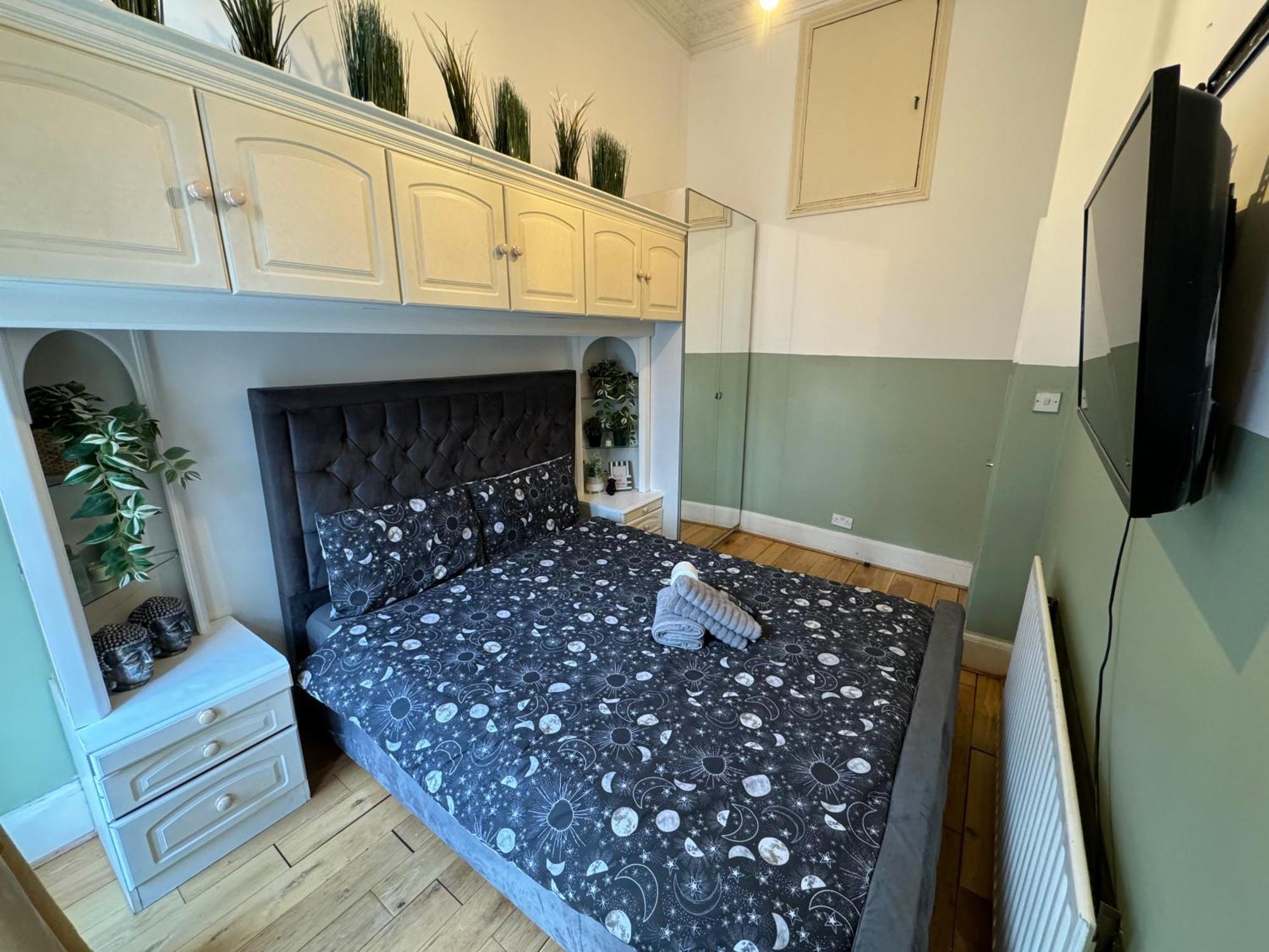 Central And Affordable Flat For 6 People In Zone 1 - Baker Street - With Breakfast Included London Exterior photo